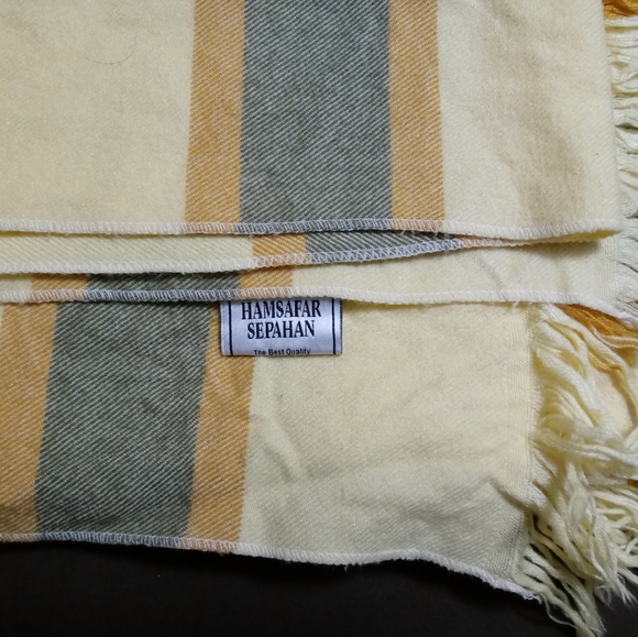 🏫THE BEST QUALITY WOOL THROW 🐑🏤🌄SIZE 82"×62" BLANKET GIFT. 🎁 - Picture 14 of 14
